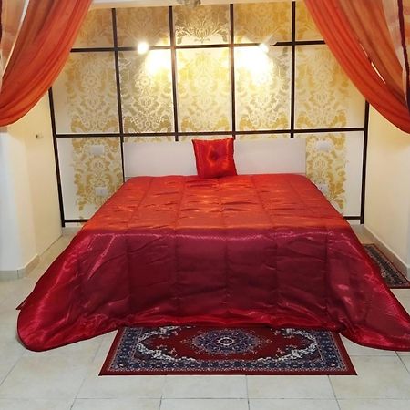 Casa Vacanza La Maison De Losyram Art Salerno Dış mekan fotoğraf